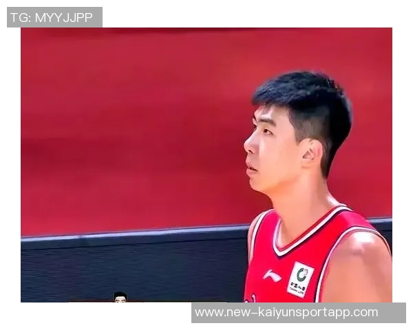 米切尔上半场表现惊艳11投8中轻松拿下18分4篮板2助攻助力球队奋勇争先